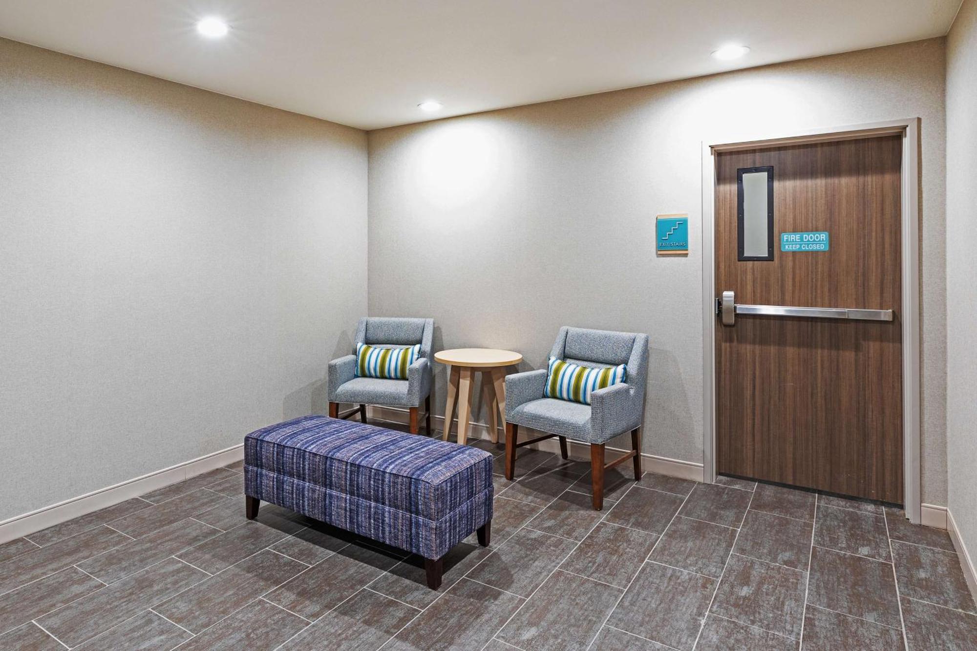 Home2 Suites By Hilton Weatherford Exterior photo